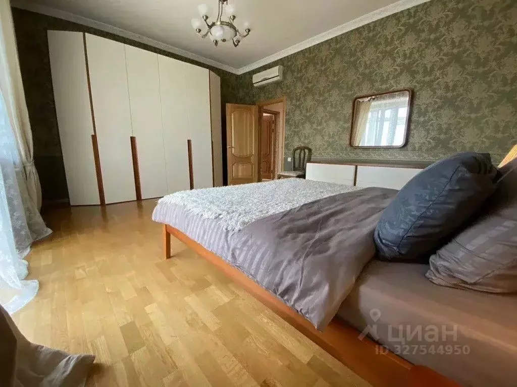3-к кв. Башкортостан, Уфа ул. Свердлова, 69 (180.0 м) - Фото 2