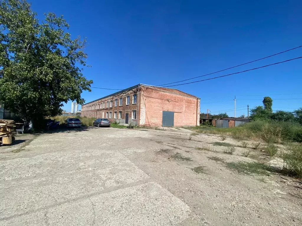 Производственное помещение в Краснодарский край, Усть-Лабинск ул. ... - Фото 1