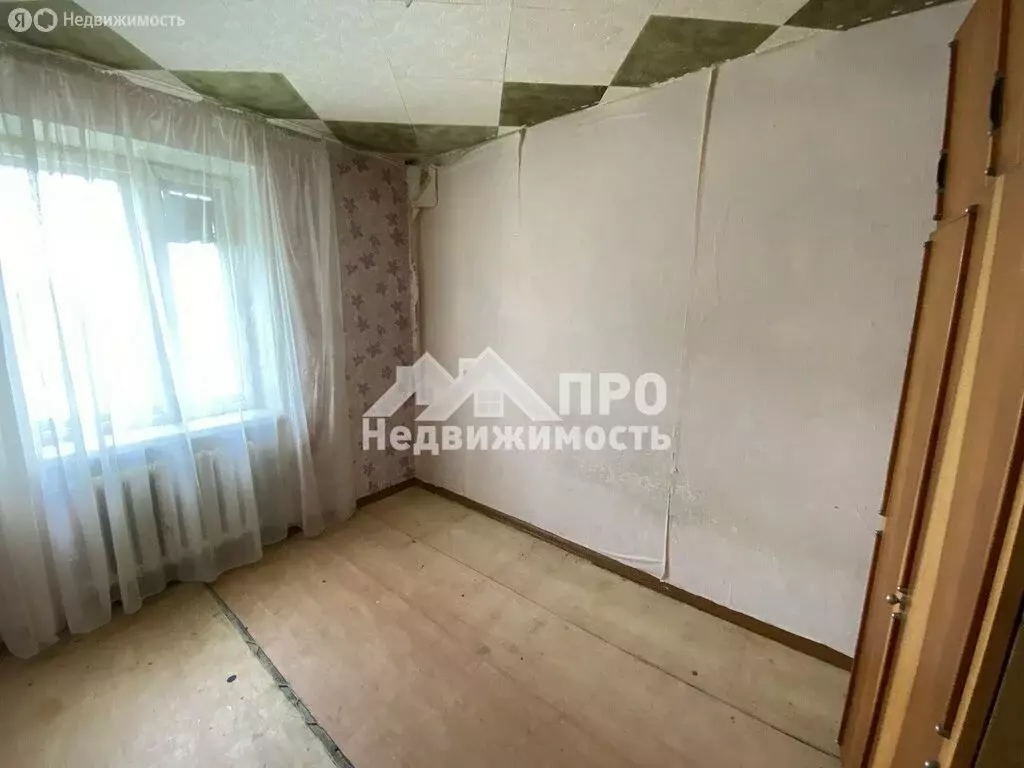 3-комнатная квартира: Новомосковск, улица Мира, 38/1 (55 м) - Фото 1