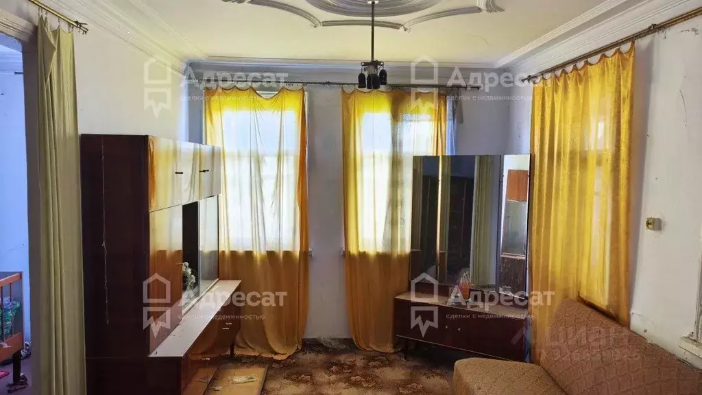 Дом в Волгоградская область, Волгоград Саранская ул. (67 м) - Фото 1