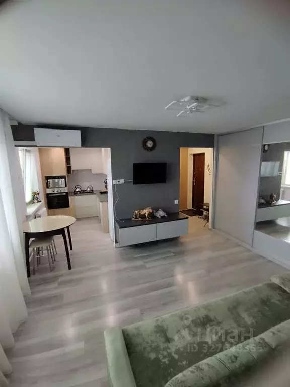 2-к кв. Омская область, Омск Привокзальный мкр, ул. Карбышева, 27 ... - Фото 1