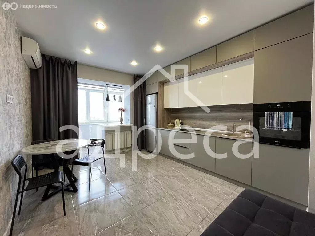 1-комнатная квартира: Самара, проспект Кирова, 348 (56 м) - Фото 1