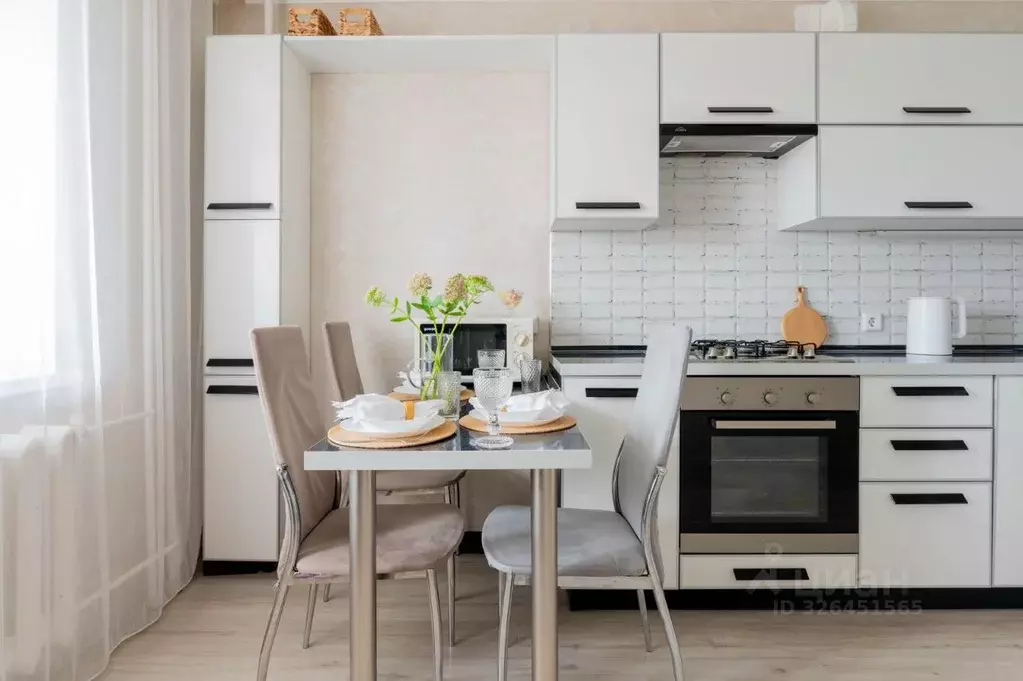 1-к кв. Владимирская область, Владимир Суздальская ул., 5б (50.0 м) - Фото 1