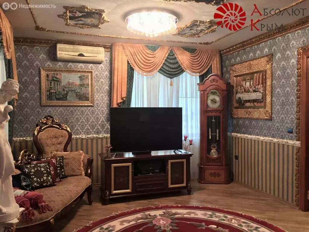 2-комнатная квартира: Феодосия, Крымская улица, 66А (133.2 м) - Фото 1