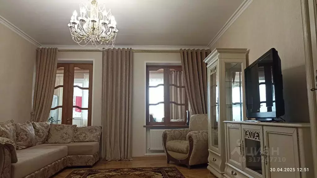 3-к кв. Северная Осетия, Владикавказ ул. Чкалова, 10 (75.0 м) - Фото 1