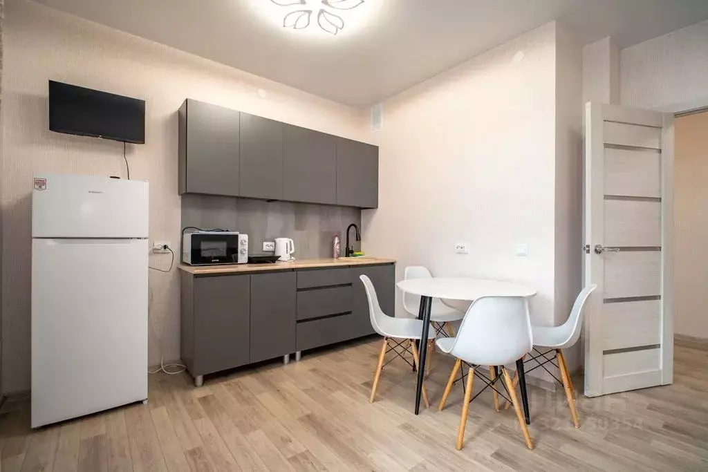 1-к кв. Новосибирская область, Новосибирск ул. Бородина, 54 (33.0 м) - Фото 0