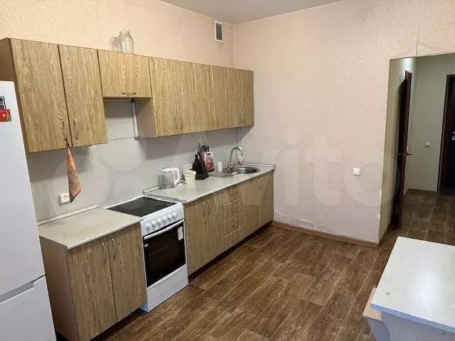1-к. квартира, 40 м, 13/16 эт. - Фото 1