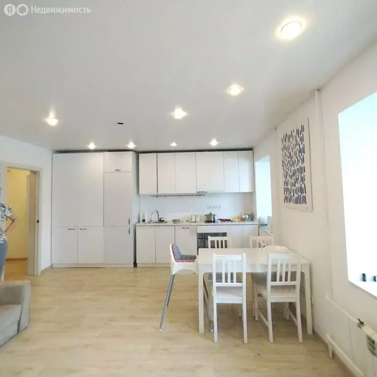 3-комнатная квартира: Иркутск, проспект Маршала Жукова, 58 (66.4 м) - Фото 2