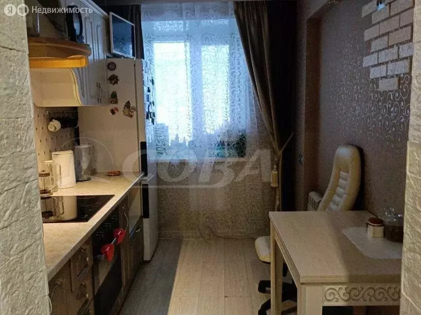 2-комнатная квартира: Тобольск, улица Знаменского, 18 (51.1 м) - Фото 2