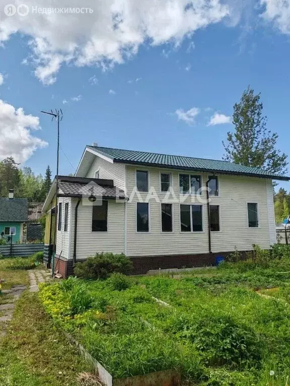Дом в Выборгский район, Рощинское городское поселение, садоводческое ... - Фото 1