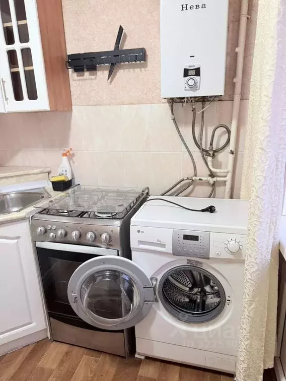 2-к кв. Белгородская область, Старый Оскол ул. Ленина, 77 (44.0 м) - Фото 1