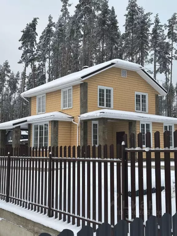 Дом в Ленинградская область, Выборгский район, Полянское с/пос, пос. ... - Фото 1