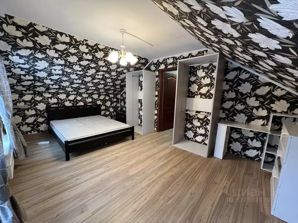 Коттедж, 180 м - Фото 1