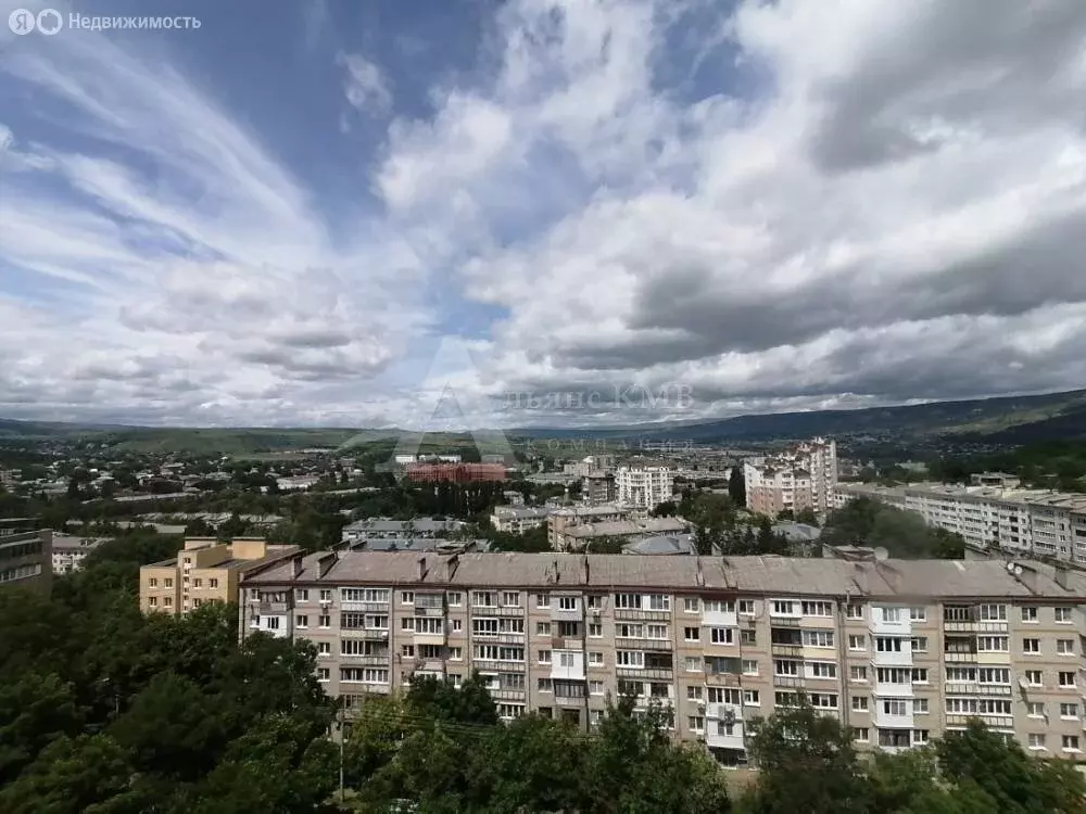 3-комнатная квартира: Кисловодск, улица Островского, 11 (72.6 м) - Фото 0