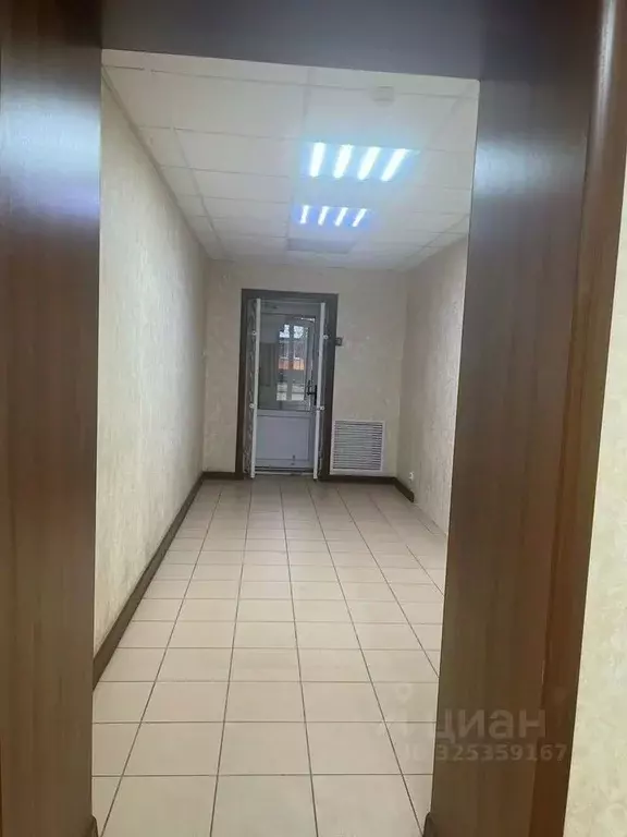 Помещение свободного назначения в Смоленская область, Ярцево Советская ... - Фото 2