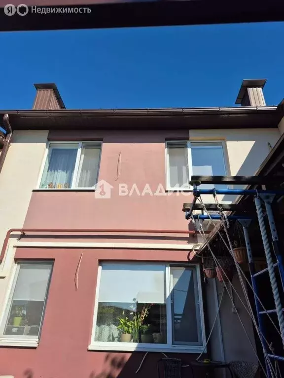 Дом в село Репное, 1-й Приморский переулок, 5 (75 м) - Фото 1