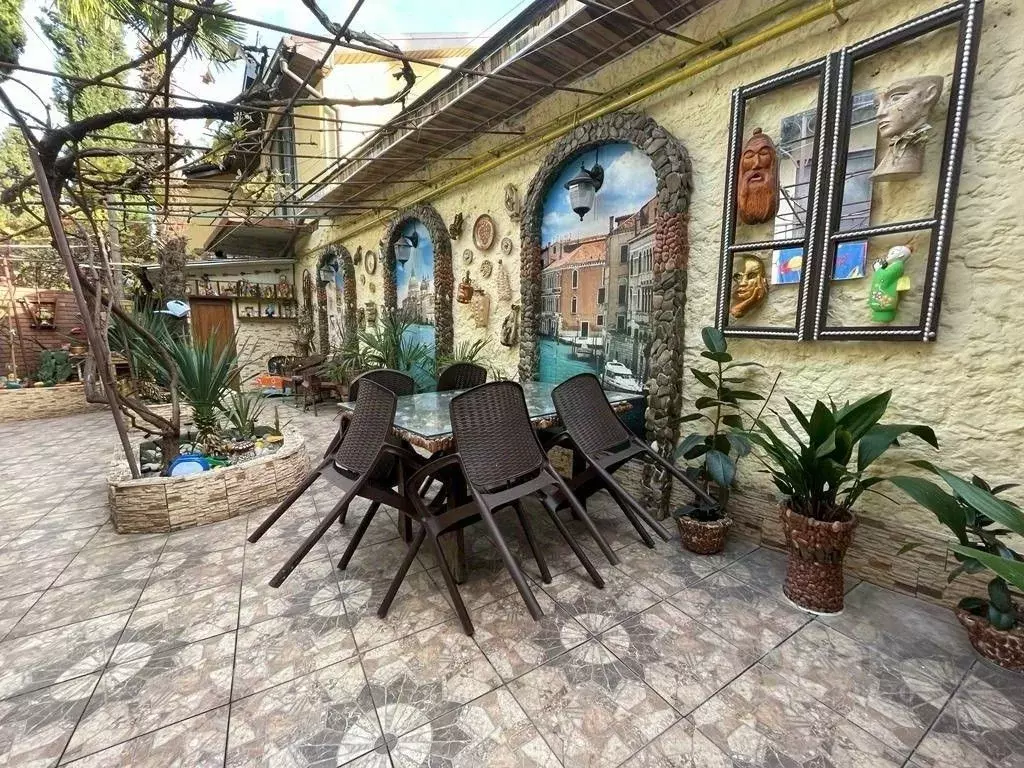 2-к кв. Крым, Ялта ул. Ломоносова, 1 (48.0 м) - Фото 0