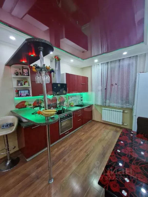 Дом в Ямало-Ненецкий АО, Новый Уренгой Заозерный мкр, проезд Тихий, ... - Фото 1