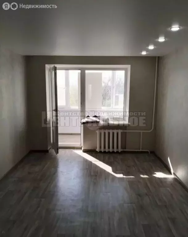 3-комнатная квартира: Смоленск, улица Черняховского, 14А (62.4 м) - Фото 2