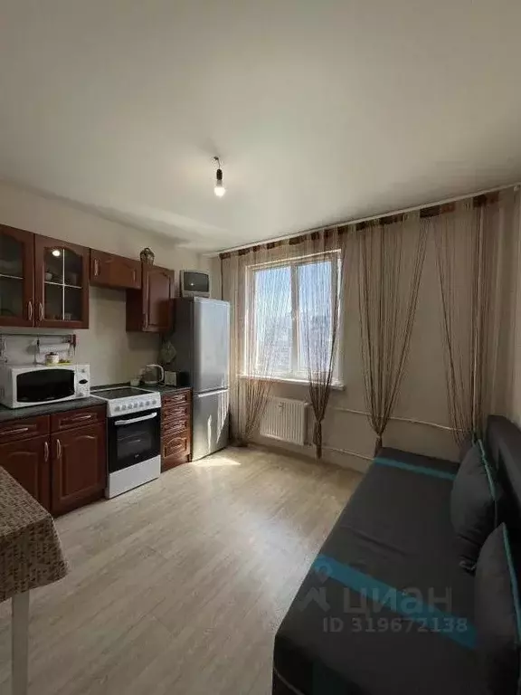 1-к кв. Воронежская область, Воронеж ул. Адмирала Чурсина, 8 (33.6 м) - Фото 1