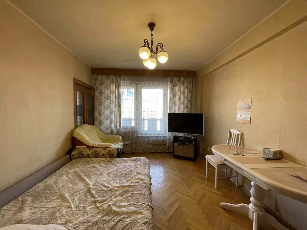 Продается 4-комнатная квартира - Фото 2