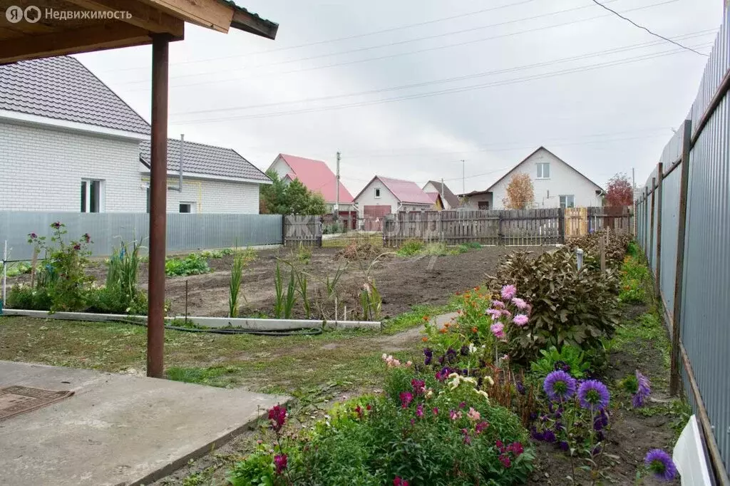 Дом в Алтайский край, городской округ Барнаул, посёлок Лесной, 18-й ... - Фото 0