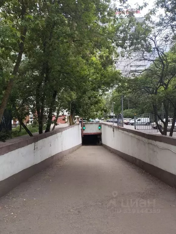 Гараж в Москва Ленинградское ш., 29-35 (18 м) - Фото 0