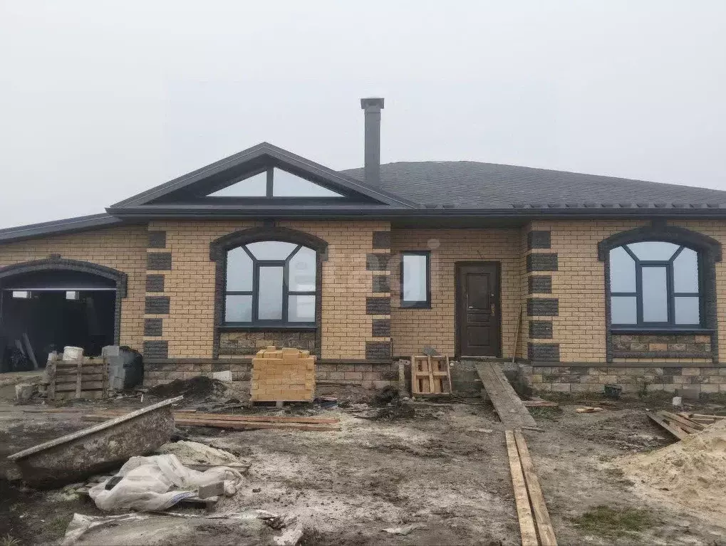 Дом в Белгородская область, Белгородский район, Разумное рп ул. ... - Фото 1