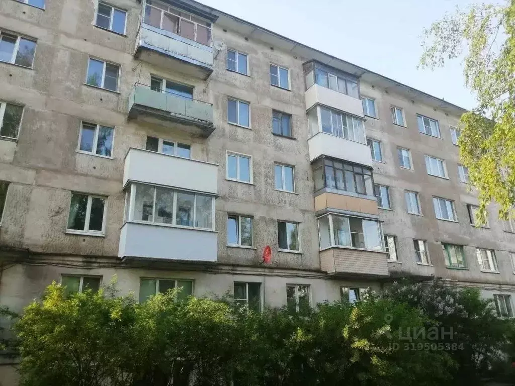 3-к кв. Тверская область, Бежецк Большая ул., 1 (57.6 м) - Фото 0