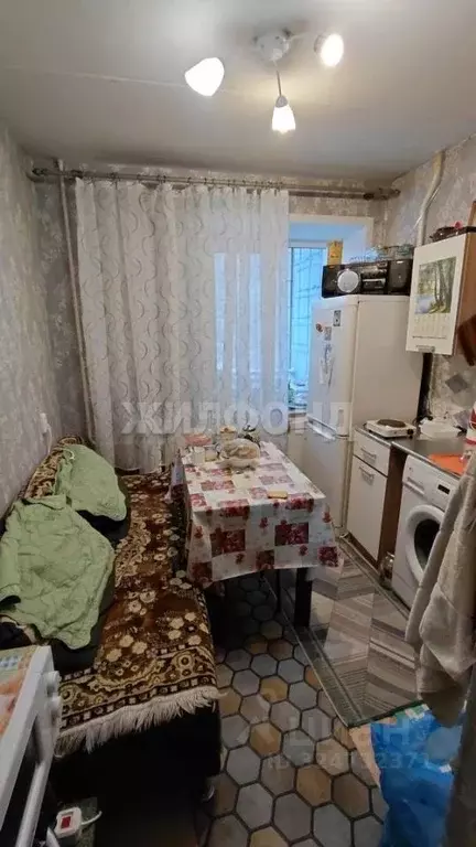 1-к кв. Новосибирская область, Новосибирск ул. Объединения, 11 (31.6 ... - Фото 1