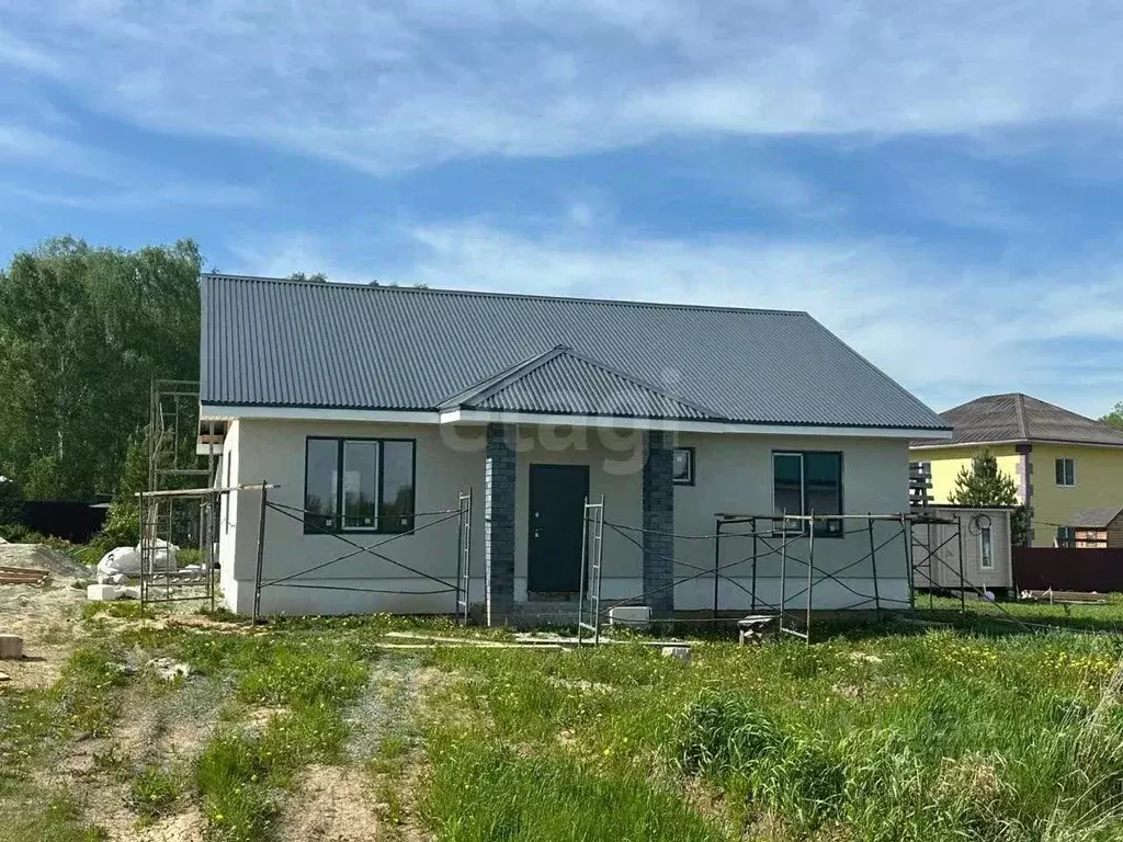 Дом в Свердловская область, Белоярский муниципальный округ, Солнечная ... - Фото 1