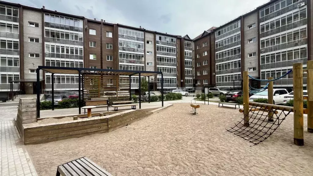 4-к кв. Хакасия, Абакан ул. Кирова, 212Б (103.9 м) - Фото 2