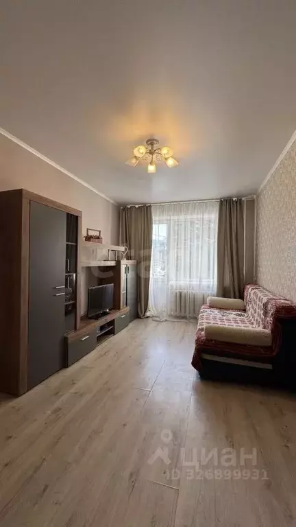 3-к кв. Брянская область, Брянск просп. Ленина, 2 (57.0 м) - Фото 1