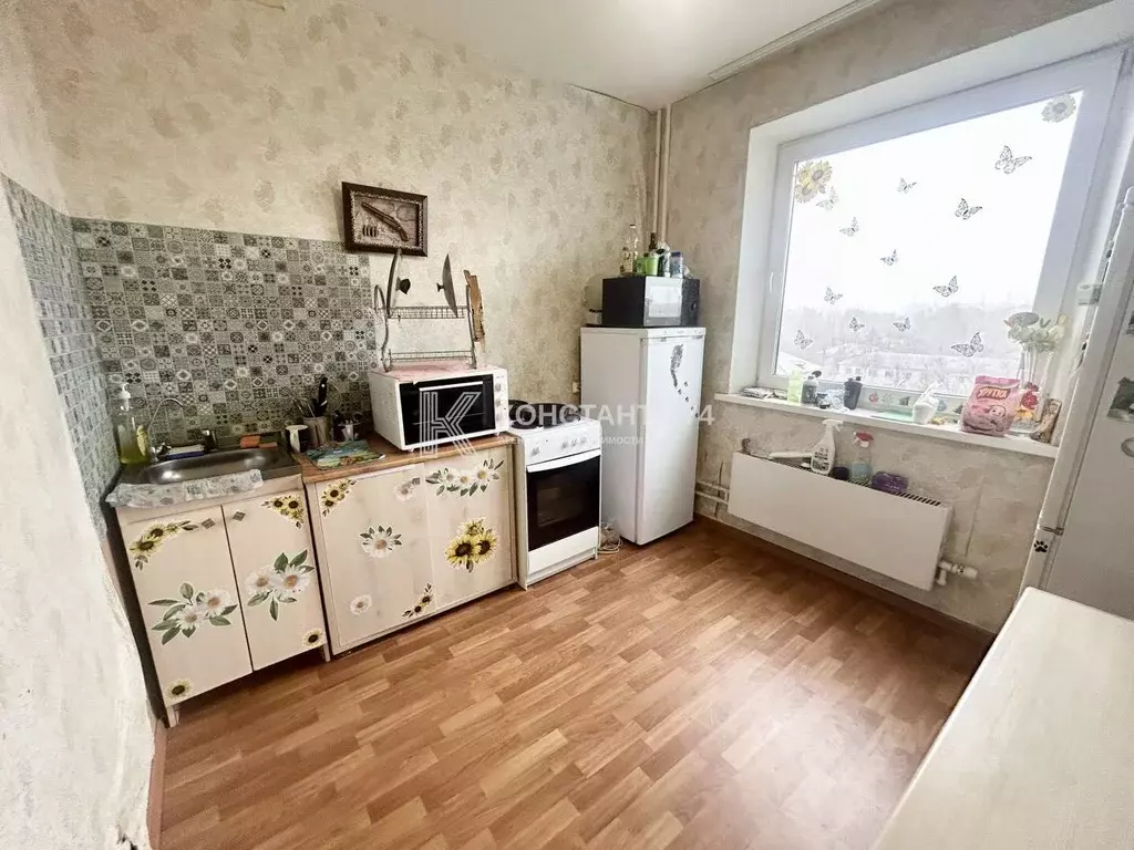 2-к кв. Челябинская область, Челябинск Якутская ул., 9 (56.5 м) - Фото 0