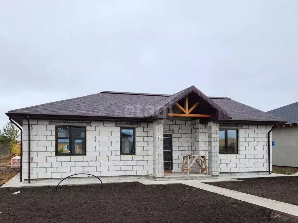Дом в Самарская область, Ставропольский район, с. Ягодное, Новое ... - Фото 0