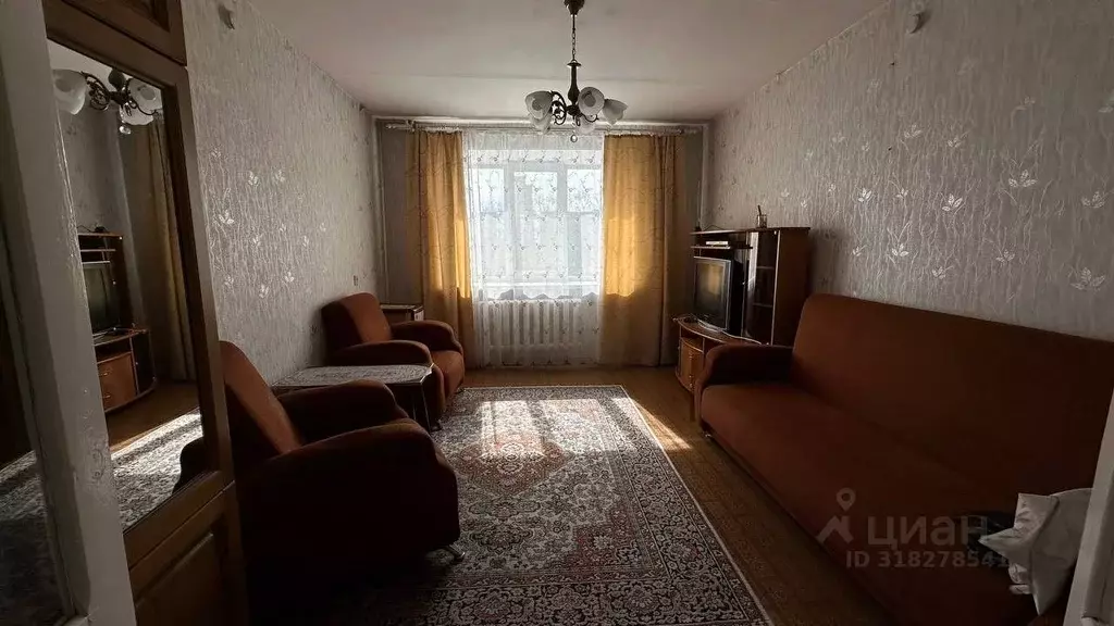 2-к кв. Тюменская область, Заводоуковск ул. Комарова (48.4 м) - Фото 0