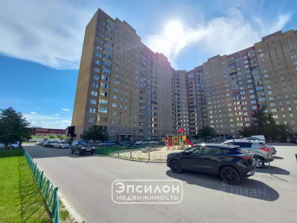 1-к кв. Курская область, Курск просп. Вячеслава Клыкова, 92 (49.9 м) - Фото 0