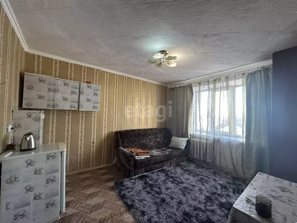 Комната Тюменская область, Тобольск 6-й мкр, 47 (13.5 м) - Фото 1