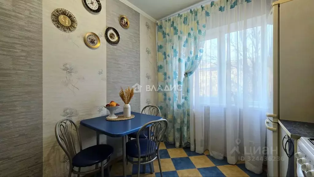 3-к кв. Липецкая область, Липецк Звездная ул., 13/2 (63.5 м) - Фото 1