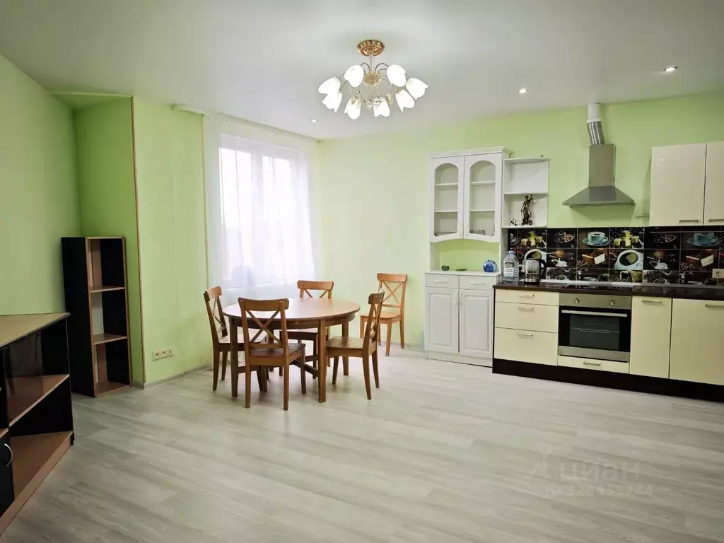 3-к кв. Карелия, Петрозаводск Коммунальная ул., 1 (95.0 м) - Фото 1