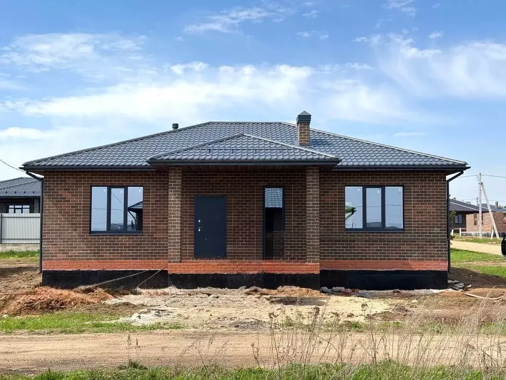 Коттедж в Татарстан, Высокогорский район, д. Чернышевка ул. Дружбы ... - Фото 1