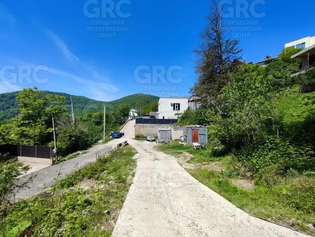 Дом в Краснодарский край, Сочи городской округ, с. Хлебороб ул. ... - Фото 1