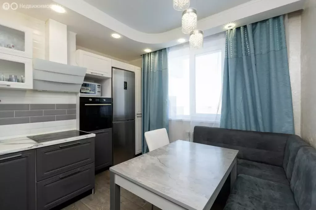 2-комнатная квартира: Оренбург, улица 1 Мая, 61/3 (52.98 м) - Фото 2