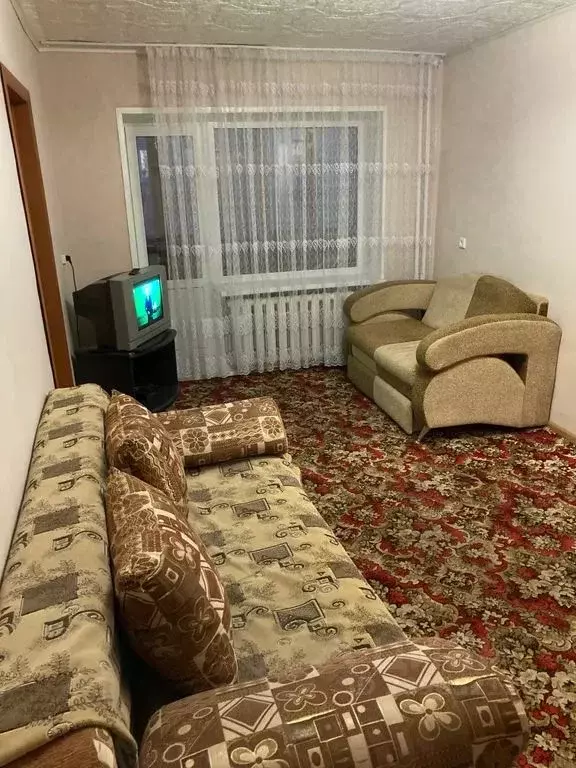 2-к кв. Тюменская область, Ишим ул. Шаронова, 13 (42.0 м) - Фото 1