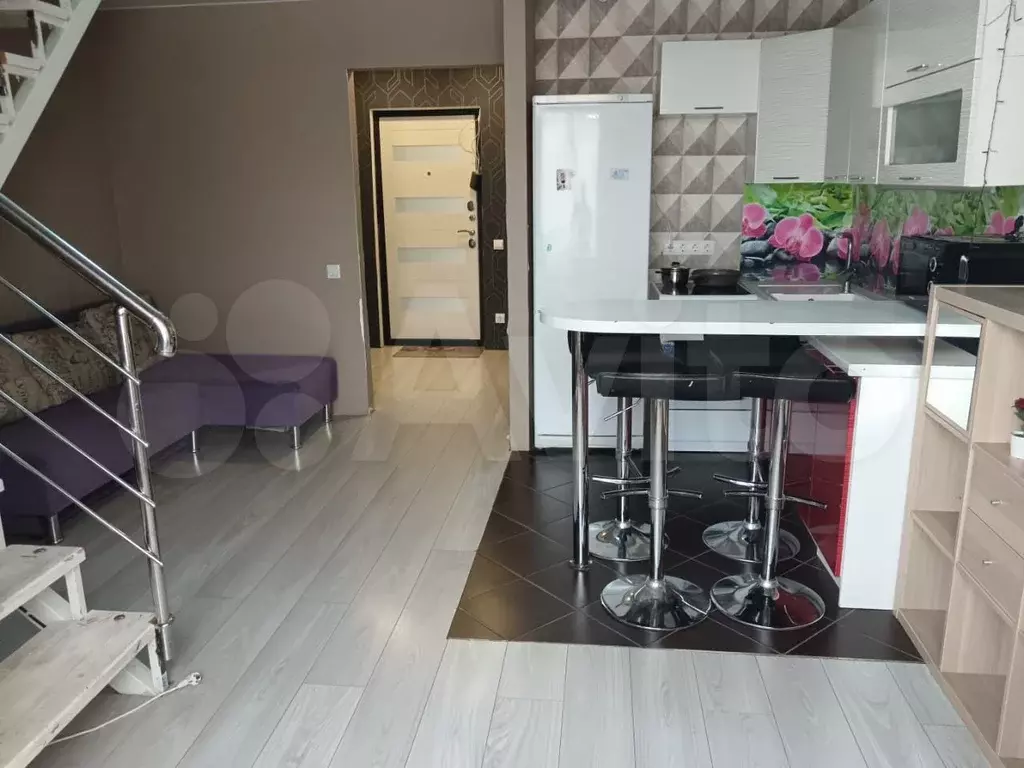 1-к. квартира, 45 м, 3/3 эт. - Фото 0