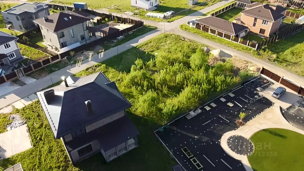 Участок в Москва Фаворит кп, 582 (10.0 сот.) - Фото 1