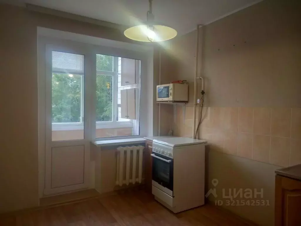 3-к кв. Тверская область, Тверь Оборонная ул., 10 (73.2 м) - Фото 1