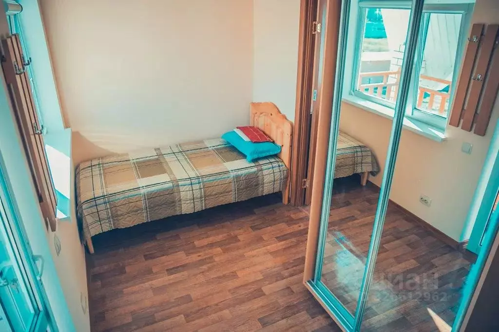 Комната Крым, Керчь ул. Галины Петровой, 37Г - Фото 2