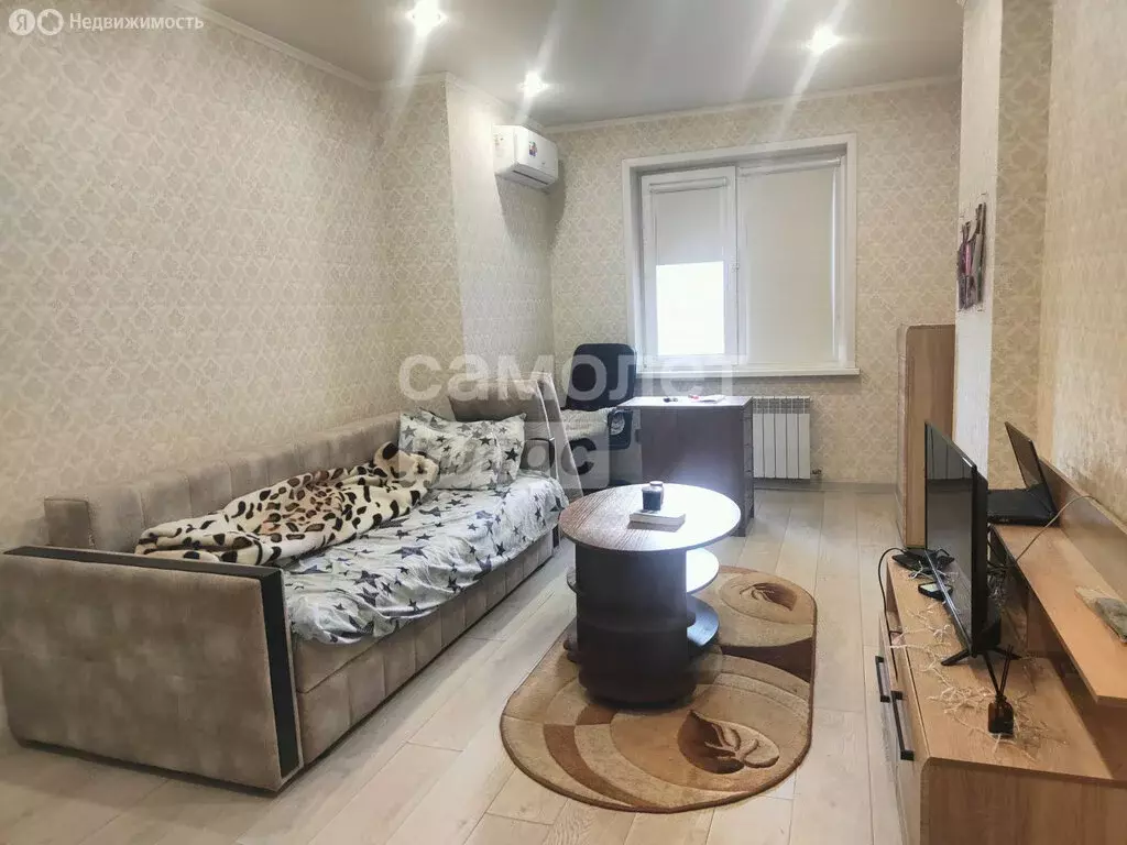 1-комнатная квартира: Астрахань, улица Генерала Епишева, 65 (50.2 м) - Фото 0