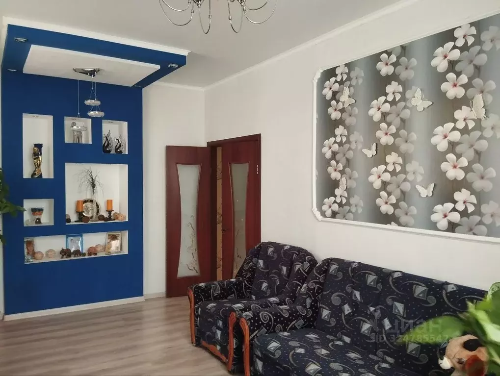 3-к кв. Крым, Красногвардейский район, Октябрьское пгт ул. Кондрашина, ... - Фото 1